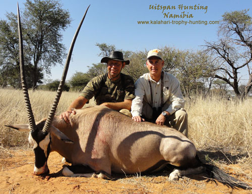 Big gemsbok hunt Kalahari, Namibia