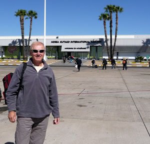 Hunter arriving at Hosea Kutako International Airport in Namibia
